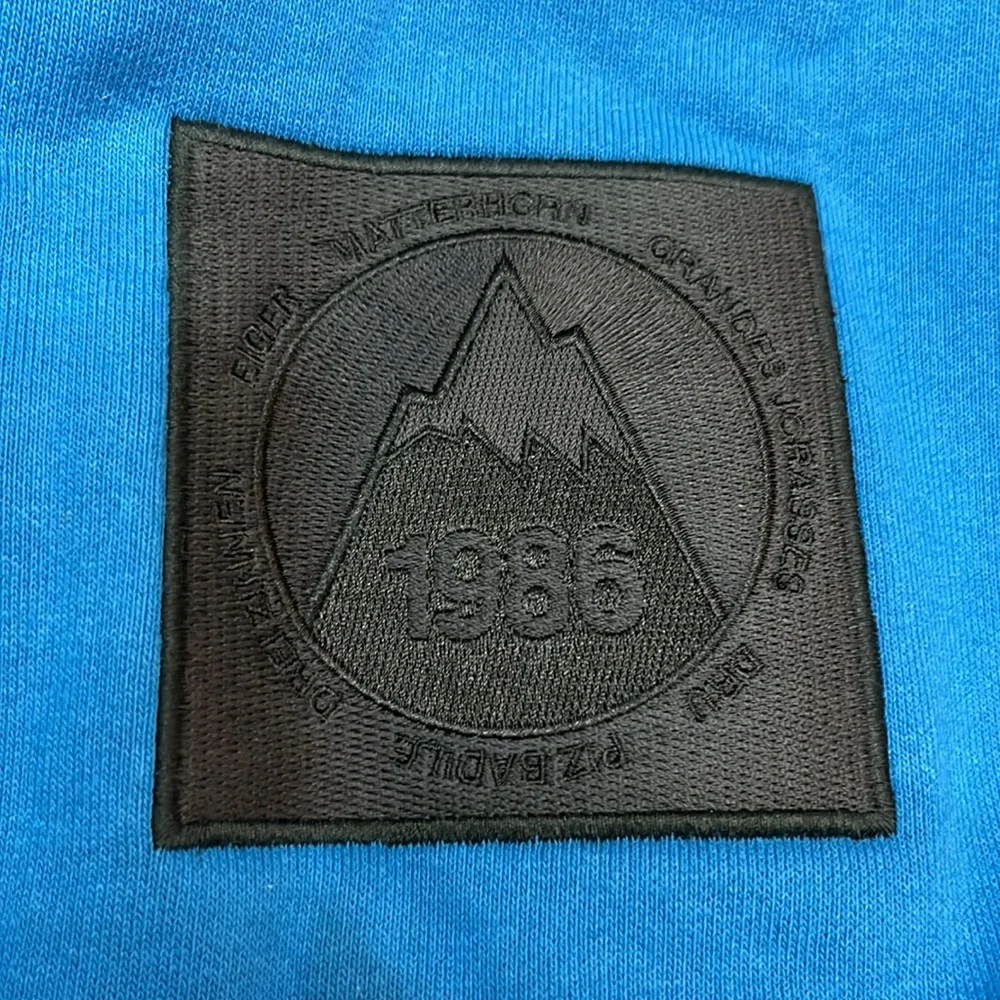 New withTags North Face Unisex Mountain Hoodie.